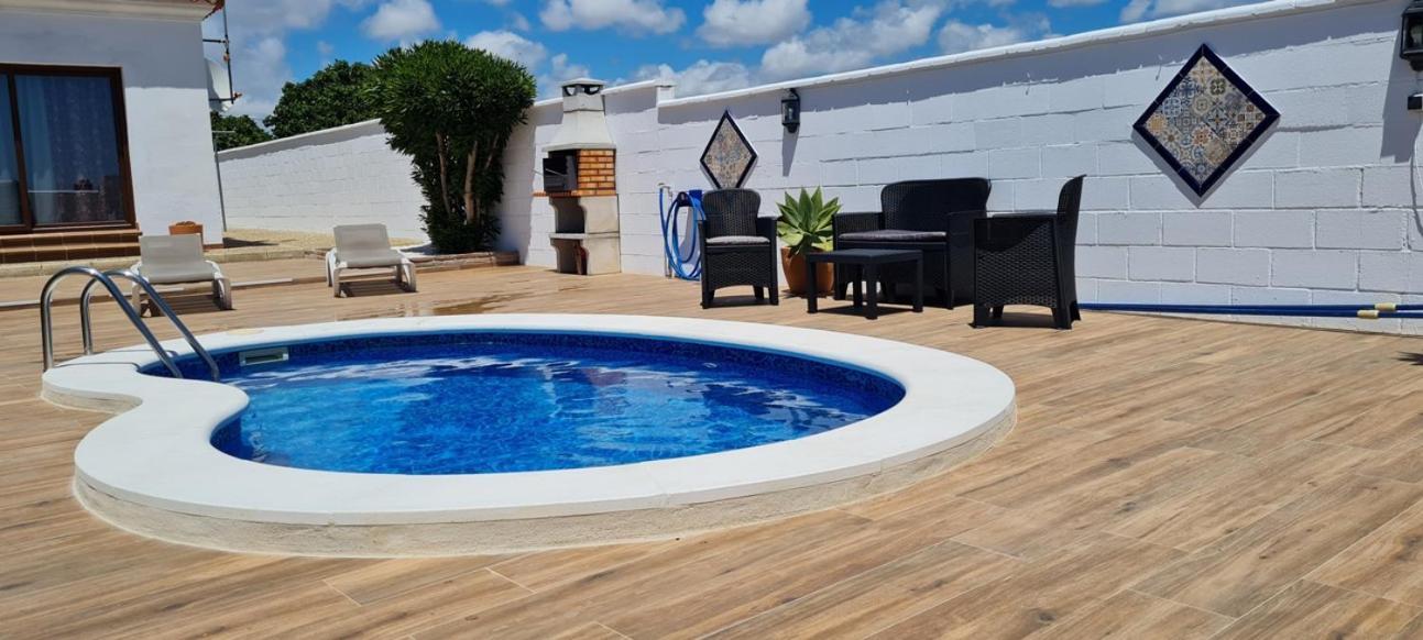 Chalet Las Adelfas Chaparrillo Conil De La Frontera Exteriör bild